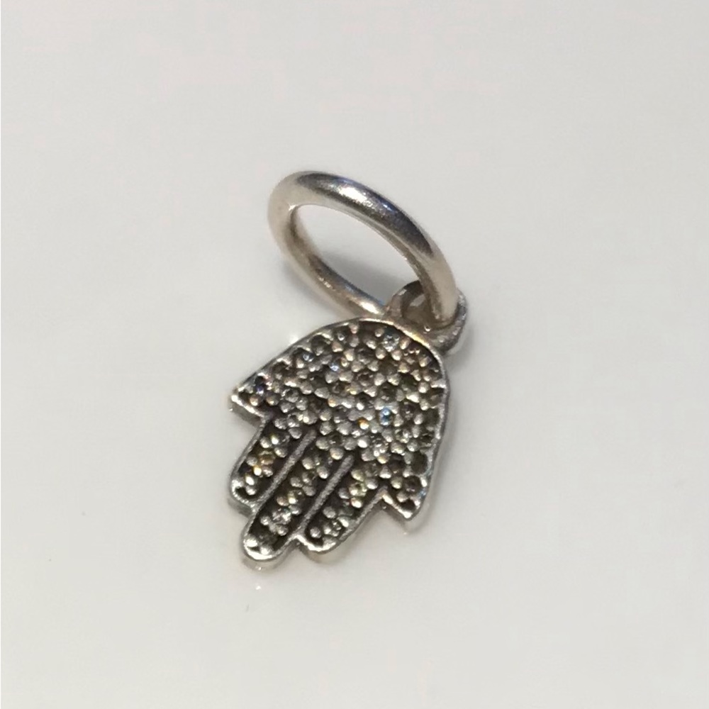 Pandora Hamsa Charm
